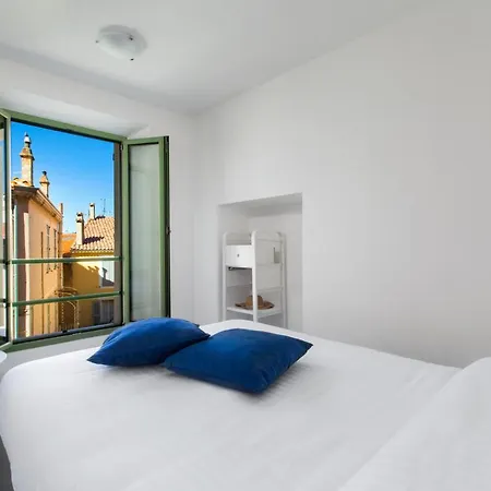 Apartment Old Town *